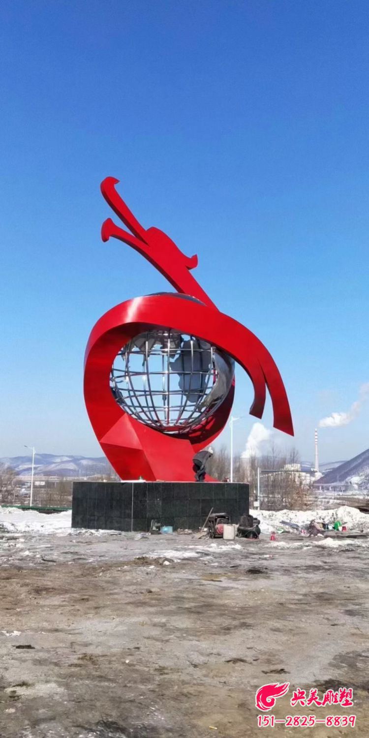 不銹鋼龍形雕塑-不銹鋼龍、地球創(chuàng)意景觀雕塑圖片