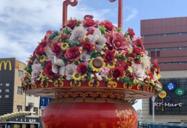 玻璃鋼大花籃雕塑-戶外公園廣場旅游景點大型國慶大花籃擺件