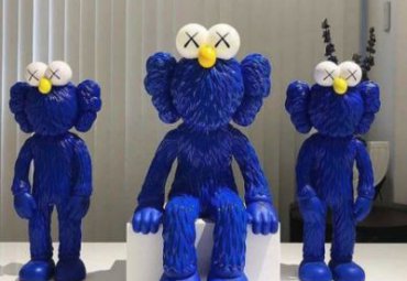 商場玻璃鋼潮品藍(lán)色芝麻街?jǐn)[件