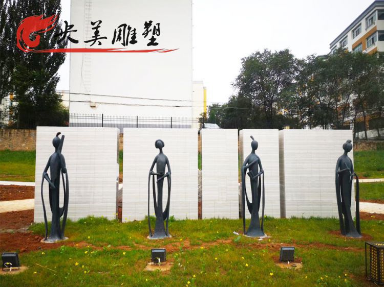 園林綠地?cái)[放青銅抽象美女人物雕塑圖片