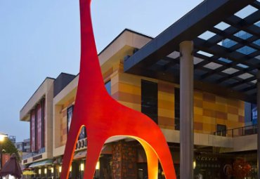 景區(qū)擺放不銹鋼抽象長(zhǎng)頸鹿雕塑