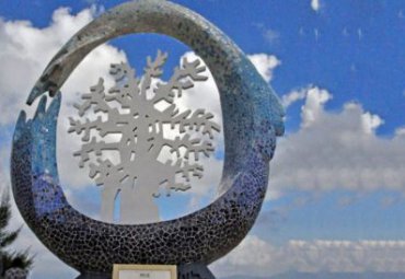 景點(diǎn)擺放不銹鋼鏤空雪花雕塑