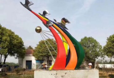 廣場不銹鋼彩繪抽象飛翔景觀雕塑