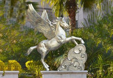 城市廣場擺放不銹鋼飛馬雕塑