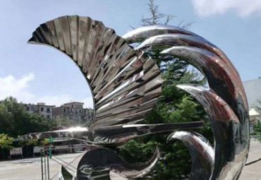 廣場(chǎng)擺放不銹鋼鏡面抽象景觀雕塑