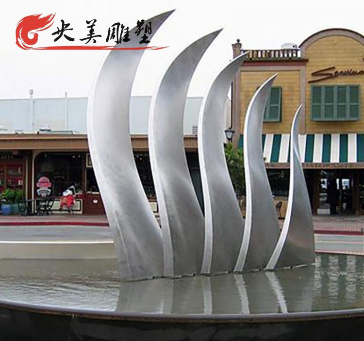 景點廣場噴泉擺放不銹鋼翅膀景觀雕塑圖片